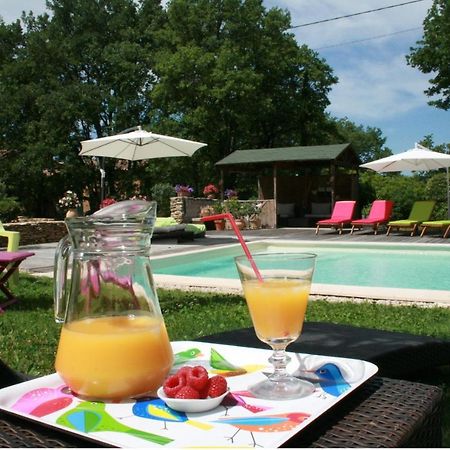 Le Mas Des Pierres Blanches Bed and Breakfast Venasque Buitenkant foto